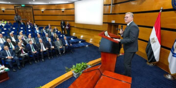 112 oil and gas discoveries - 112 كشفاً للبترول والغاز