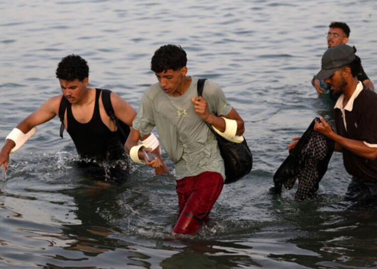 Ceuta migration to Spain - الهجرة من سبتة إلى إسبانيا