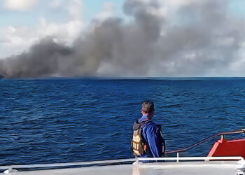 Indonesia ferry fire - حريق بعبارة في إندونيسيا
