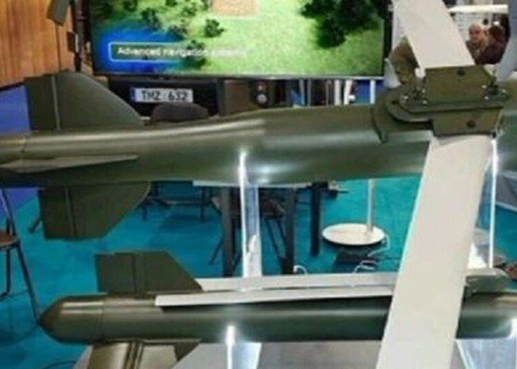 domestically made guided glide bomb - قنبلة انزلاقية موجهة محلية الصنع