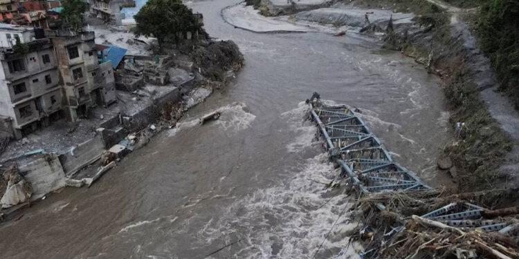 Himalaya floods - فيضانات الهيمالايا